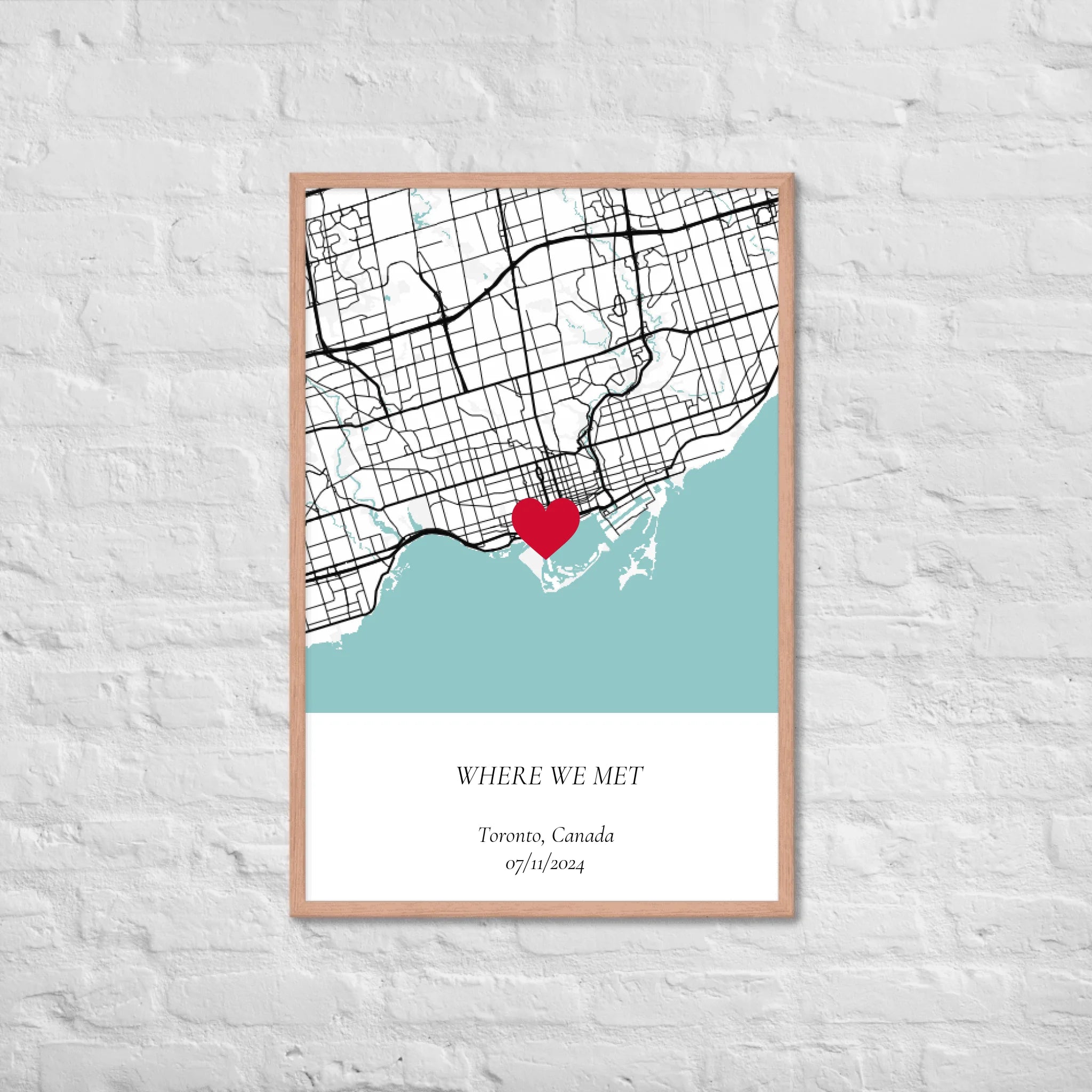 05_framedposters_61x91_24x36_vertical_base_red-oak
